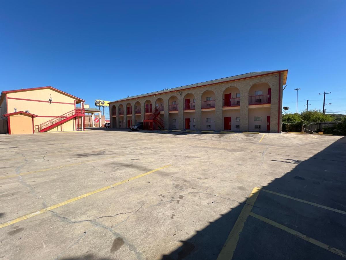 Executive Inn & Suites Lackland Afb San Antonio Exterior foto
